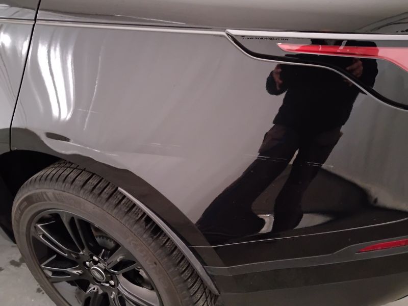 GuidiCar - LAND ROVER Range Rover Velar 2022 Range Rover Velar 2.0d i4 mhev R-Dynamic 4wd 204cv auto Usato